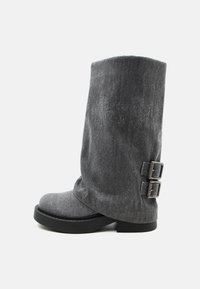 Nije odabrano, grey denim