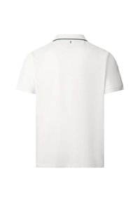 Polo blanc à manches courtes vu de dos, avec un petit numéro "2" sous le col et un liseré noir sur le bord du col.