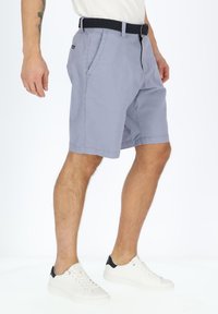 Seaside CHINO SHORTS - Shorts - sea blue