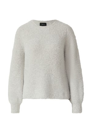 - Sweter