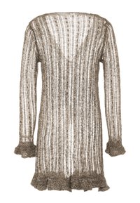 Könnyű, kötött kardigán taupe színben, függőleges csíkokkal. Hosszú ujjú, fodros mandzsetta és szegély, amelyek textúrát és részleteket adnak hozzá. Nyitott hát.