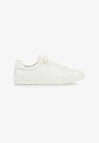 Wybrany, white