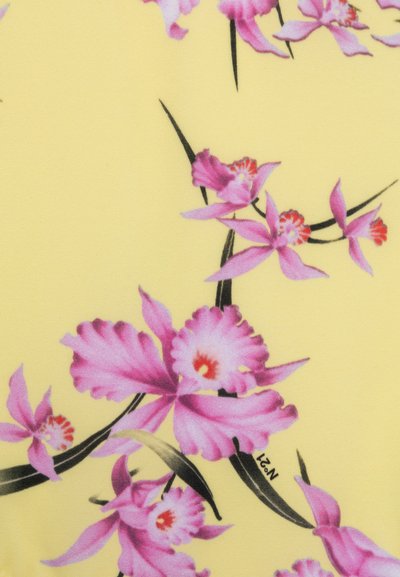 N°21 Badedrakt - banana light yellow