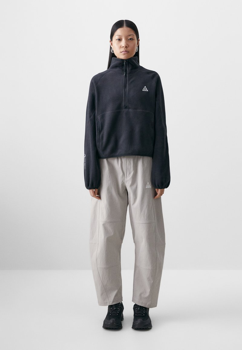 Nike ACG - WOLF TREE  - Fleece jumper - black/anthracite/summit white, Enlarge