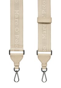 Cintura beige regolabile con dettaglio del logo tessuto, finiture in pelle e clip metalliche per il fissaggio. Texture liscia in tutto il prodotto.