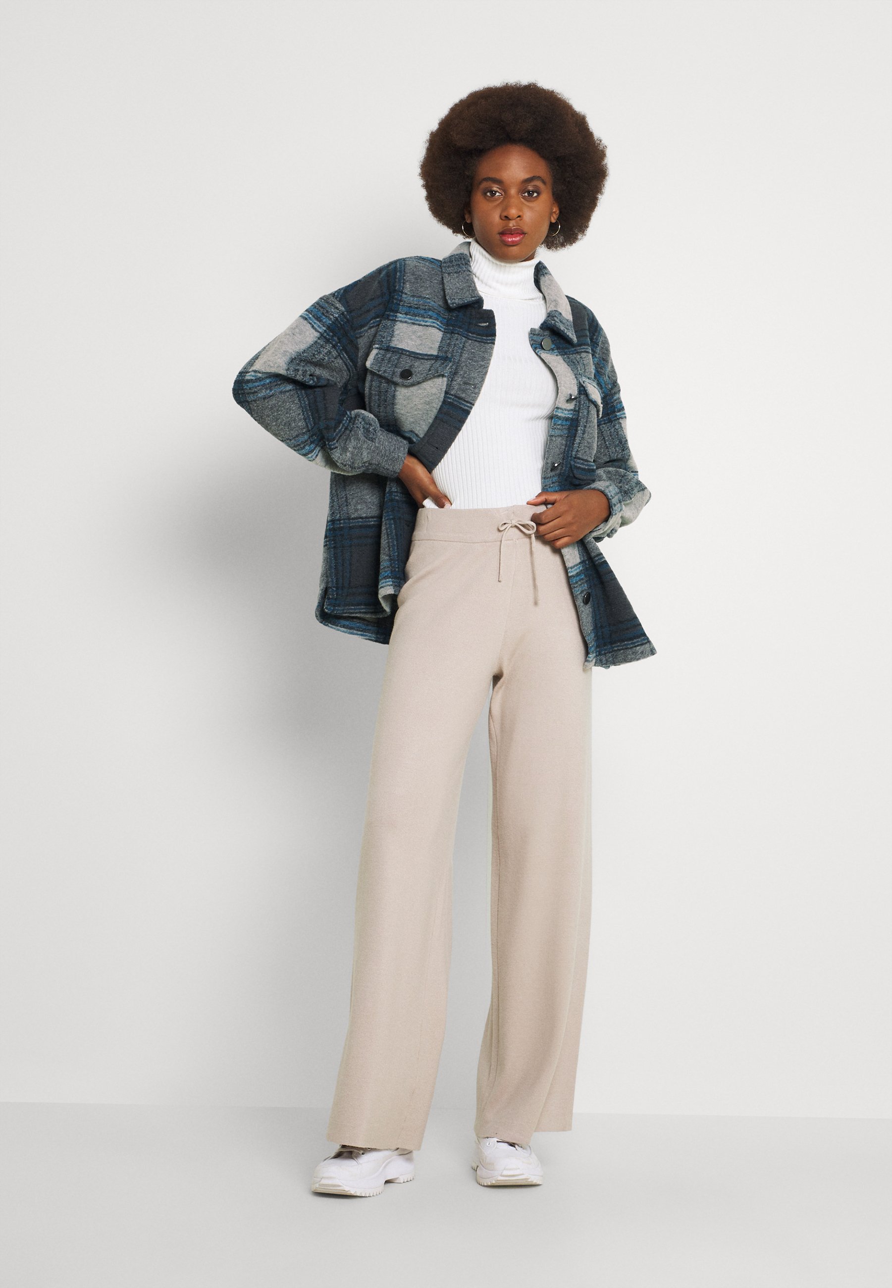 Donna ONLANDREA SHACKET - Cappotto corto Donna ONLANDREA SHACKET - Cappotto corto