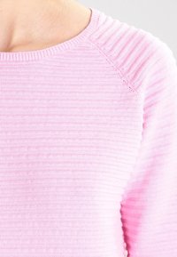 Modström Neule - pink