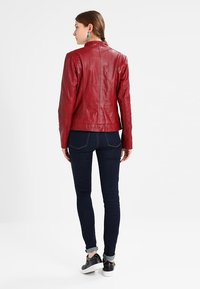 Maze MARCIE - Lederjacke - red