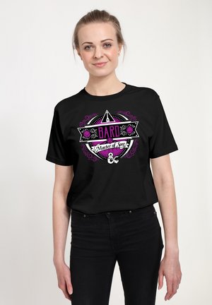 - T-shirt z nadrukiem