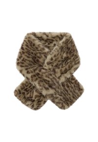 Sztuczny futrzany szalik w kolorze brązowym z beżowymi plamkami w leopardzie, charakteryzujący się miękką teksturą oraz prostokątnym kształtem z zaokrąglonymi krawędziami.