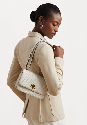 QUILTED NAPPA LEATHER MEDIUM SOPHEE BAG - Skuldertasker - soft white