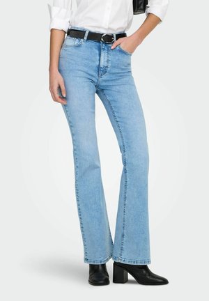 JDYKATHY HOHE TAILLE  - Flared Jeans - light blue denim