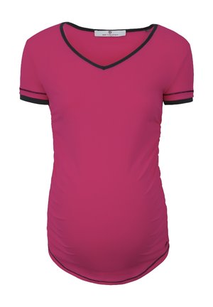 Miracle. mama and woman. T-shirt basic