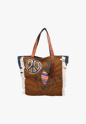 Borsa tote in tessuto marrone con manici in pelle, dettagli a frange, motivo del segno di pace e dettaglio a righe colorate sull'apertura frontale.