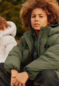 Molo HAYDEN JACKET UNISEX - Giacca invernale - dark forest