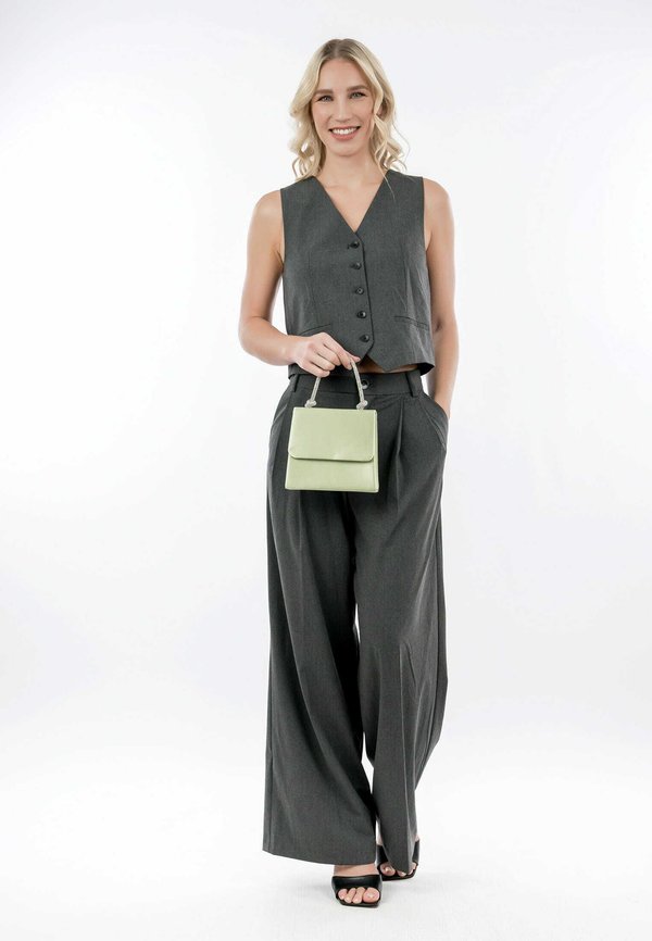 AMALIA FLAP - Handtasche - pistachio