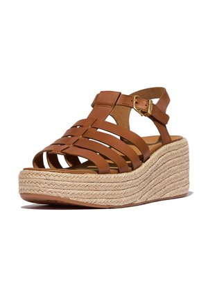 Espadrilles - deep tan