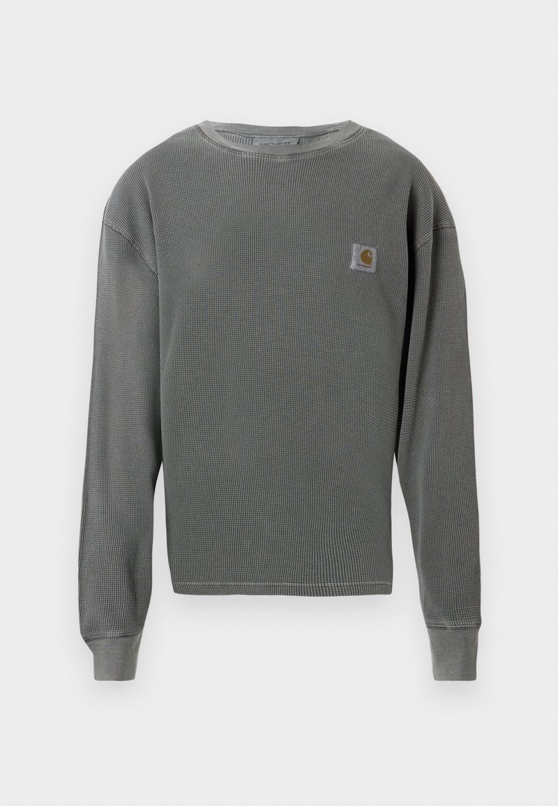 Grijze langekatoenen sweatshirt met crewneck en ribbeltextuur, voorzien van een klein vierkant logopatch op de linkerborst en ribgebreide manchetten.