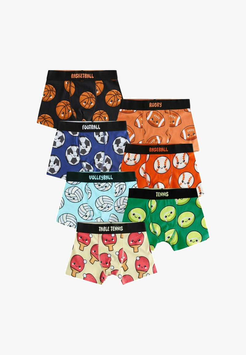 Sept paires de boxers pour enfants colorés avec des imprimés de ballons et d'équipements sportifs souriants, étiquetés basket-ball, rugby, football, baseball, volley-ball, tennis et tennis de table.