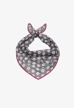 Szary trójkątny szal z białym i różowym wzorem kwiatowym, zawiązany na górze z widocznym węzłem i ciemnoróżowym obszyciem na krawędzi.