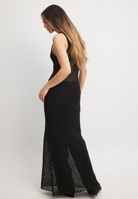 Thumbnail Image 3