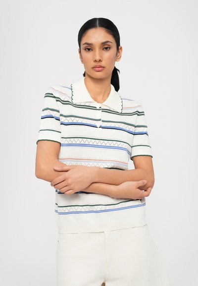 Polo con colletto e design a righe orizzontali in verde, blu e rosa, lavorato a maglia texturizzata e maniche corte.