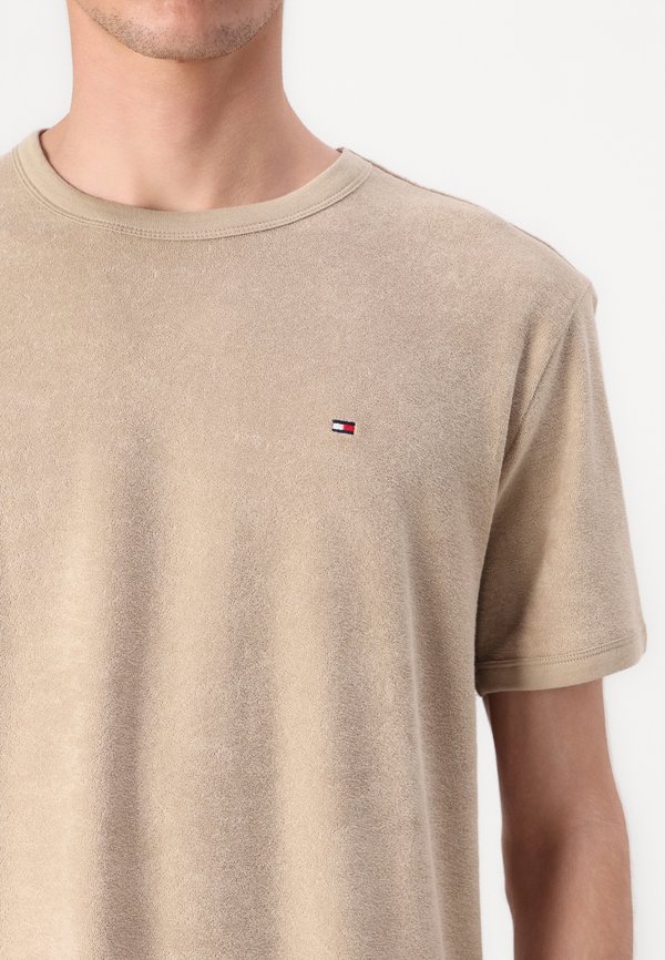 TEE - Basic T-shirt - sandalwood2