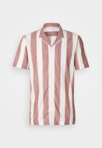 Kijelölve, dark clay