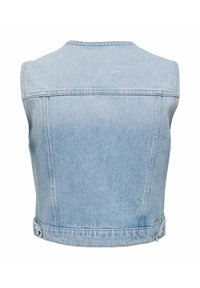 Světle modrá denimová bezrukávová bunda s kulatým výstřihem, otevřeným zadním dílem a surovým lemem. Obsahuje čisté švy a postranní úpravy pomocí knoflíků.
