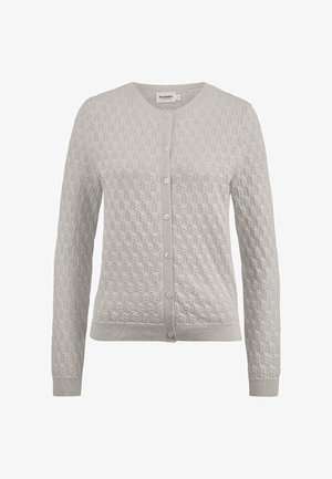 Lichtgrijs, gebreid vest met lange mouwen, chevron kantpatroon, ronde halslijn, geribbelde manchetten en zoom, en een knoopsluiting aan de voorkant.