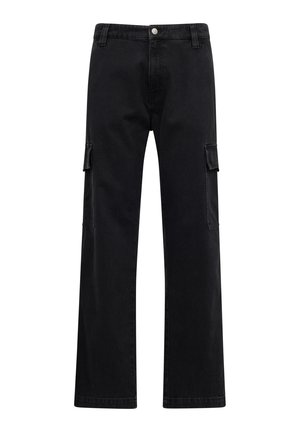 Schwarze Cargo-Hose aus Denim mit einem lockeren Schnitt, zwei Seitentaschen und einem Knopfverschluss. Schlichtes Design, gerade Beinform.