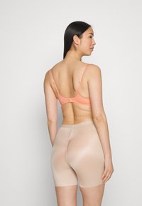 Calvin Klein Underwear PUSH UP PLUNGE PERFECTLY FIT - Soutien de t-shirt - mellow orange