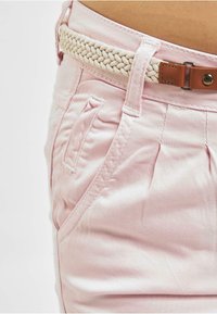 DEF Short - rose