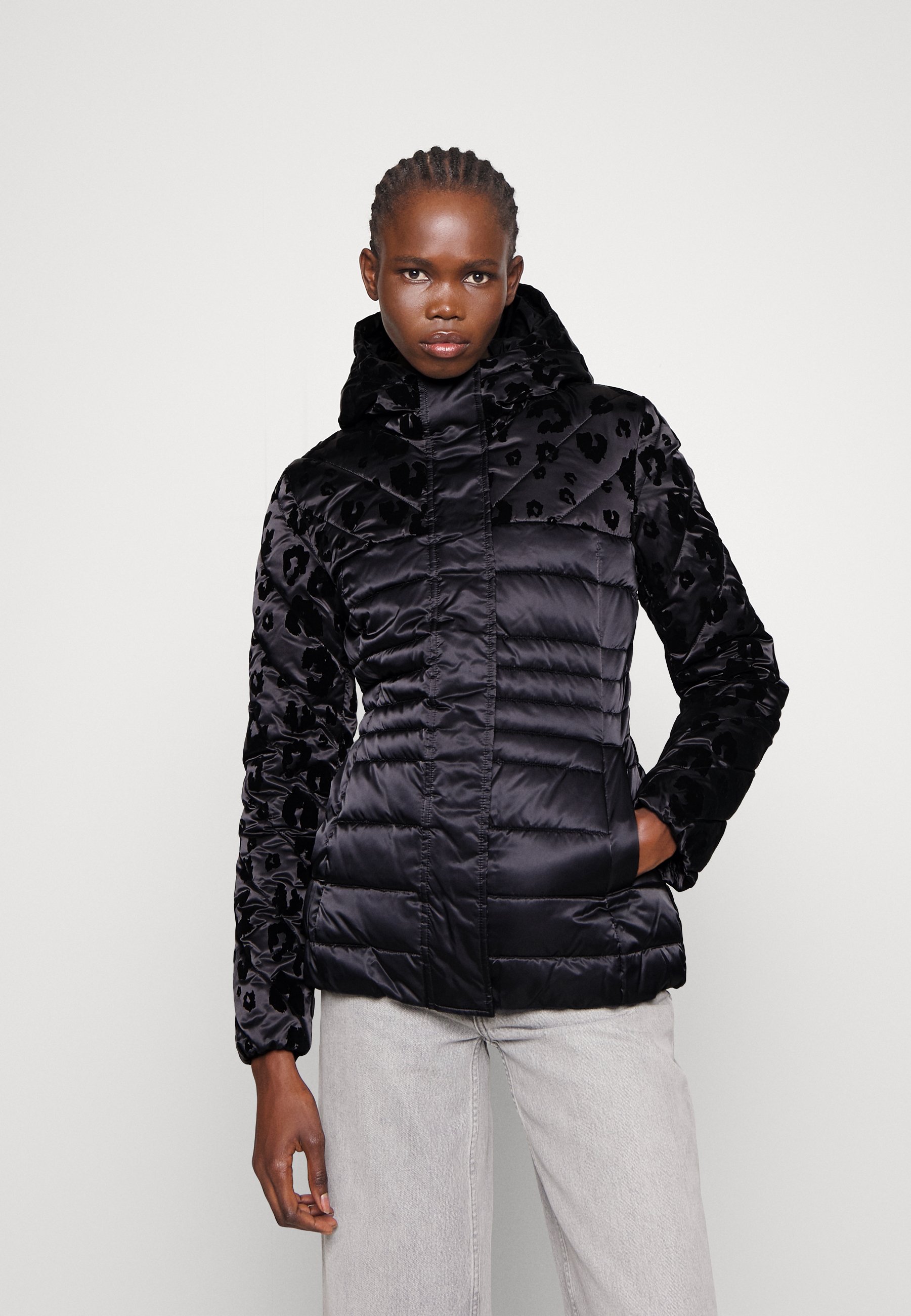 EA7 Emporio Armani WOVEN - Daunenjacke - black/schwarz - Zalando.de
