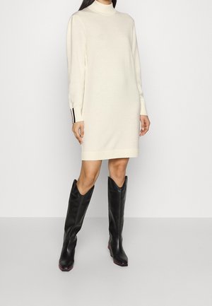 Strickkleid - white