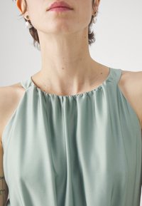 Swing DRESS - Proginė apranga - soft green