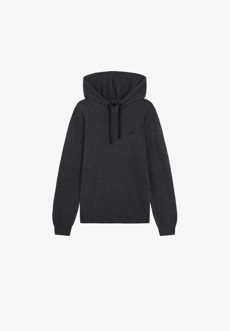 Sudadera con capucha de color gris oscuro, confeccionada con un material suave, que cuenta con una capucha grande, mangas largas y un pequeño detalle de logo en el pecho.