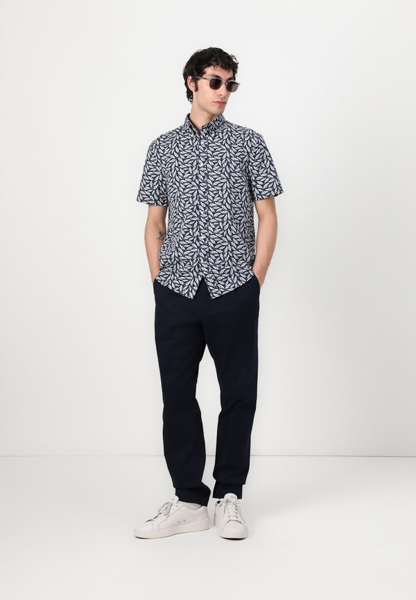 PRINT SHIRT - Shirt2