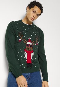 Only & Sons ONSX-MAS LET IT SNOW - Camisola - pine grove