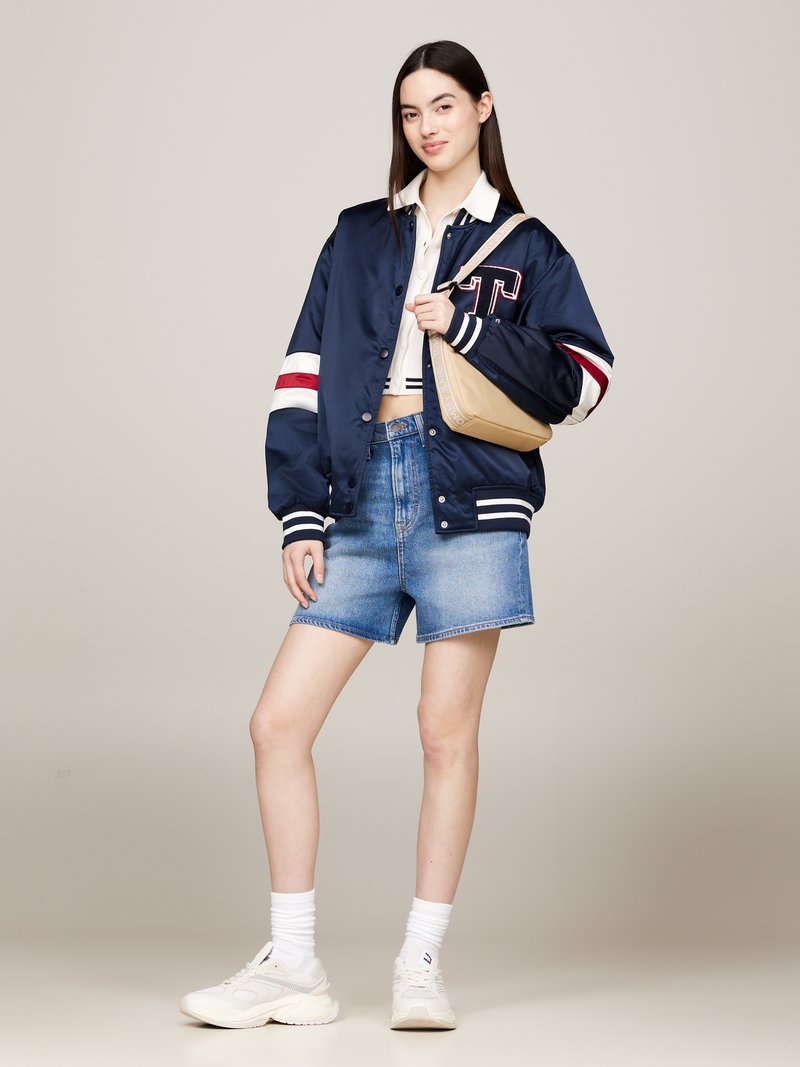 Tommy Jeans DAILY SHOULDER BAG - Torbica - gentle gold