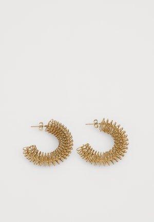 Øreringe med spiralformet tråd i guldlodningstoner med ørestikker, med en tekstureret, snoet design til et dristigt, moderne look.