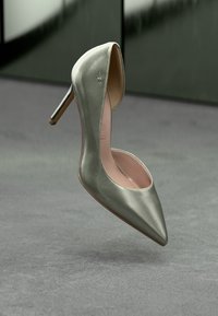 Non sélectionné, platinum-coloured