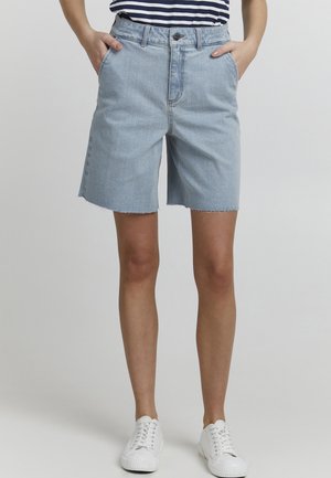 Oxmo OXFREYA REGULAR FIT - Džinsiniai šortai - light blue denim