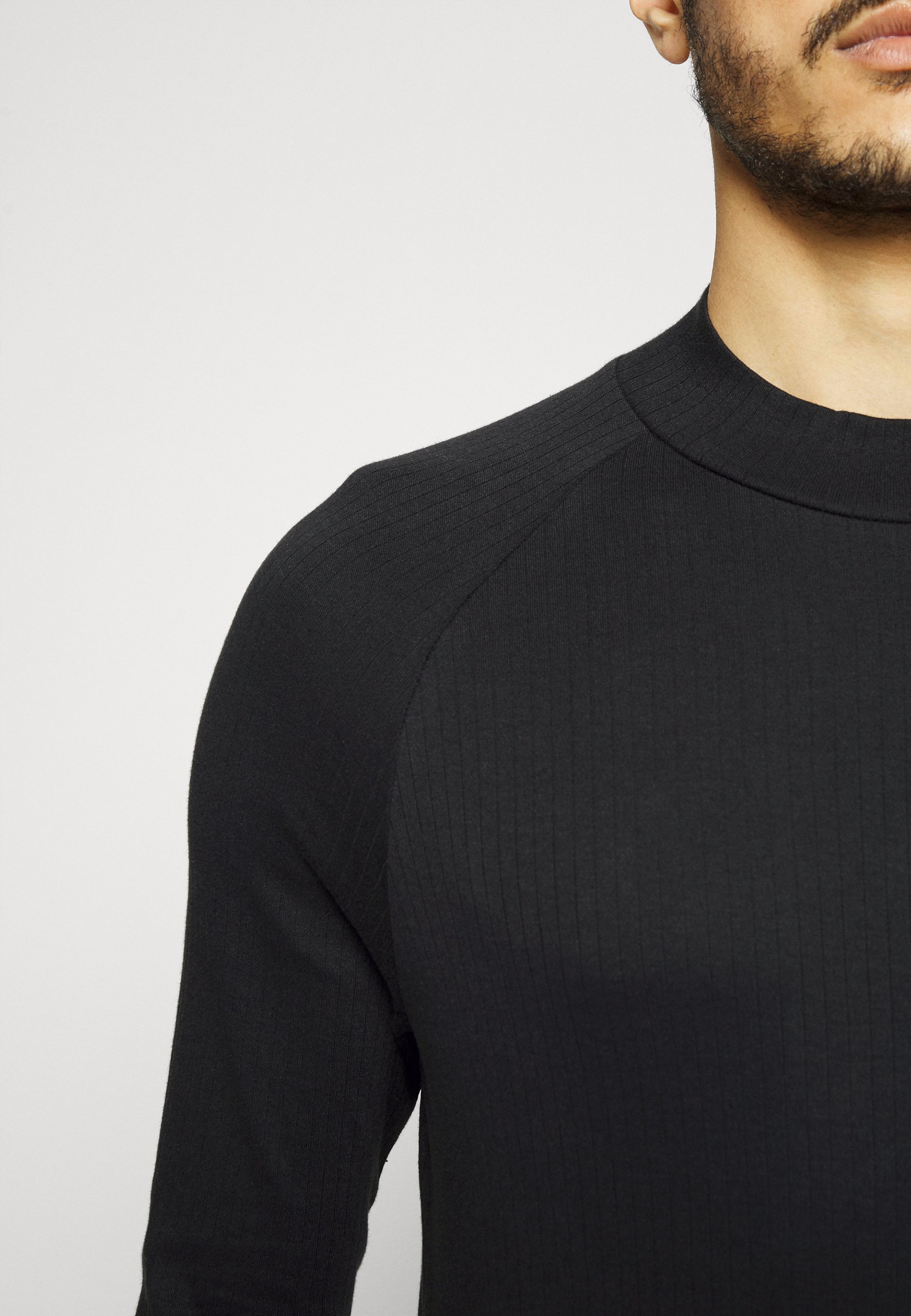 Lindbergh Mock Neck Tee Long Sleeved Top, Men's, Size: Medium, Black