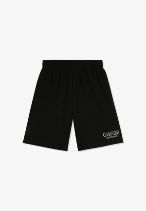 Schwarze Shorts mit elastischem Bund und dem weißen Textlogo "FILA SOCIAL COURT CLUB Authentic Sportiva" auf dem unteren rechten Bein.
