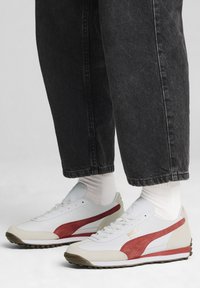 Puma EASY RIDER MIX - Kõndimisjalatsid - white club red