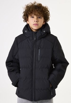 Doudoune noire avec capuche, dotée de poches zippées et d'un design matelassé. Fabriquée en tissu durable et résistant aux intempéries.
