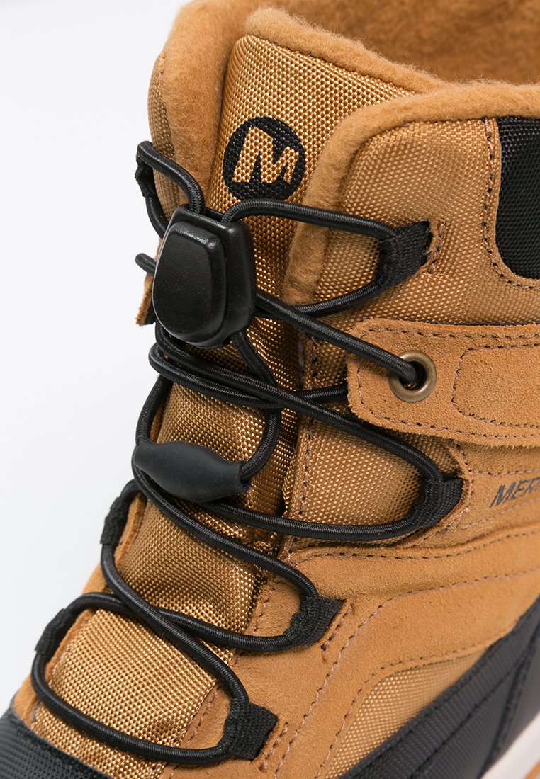 merrell snowbank