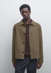 Massimo Dutti Let jakke / Sommerjakker - green