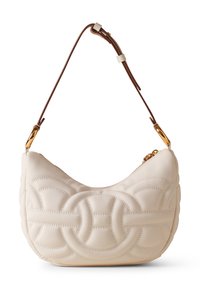 Cremefarbene Ledertasche mit gestepptem, rundem Muster, geschwungener Form, braunem Schulterriemen und goldfarbener Hardware. Reißverschluss oben.